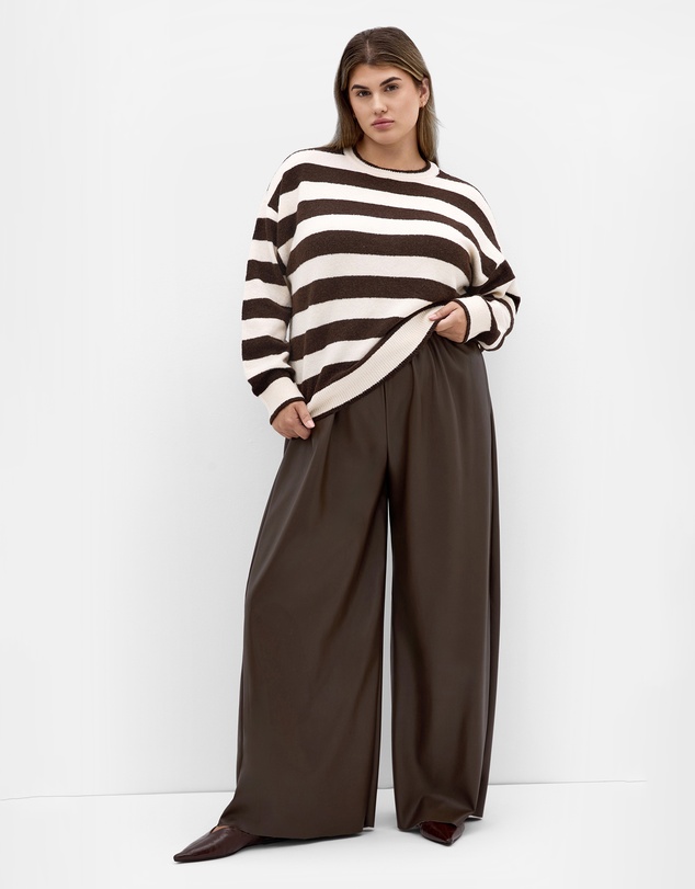 City Chic - Halle Stripe Knit Jumper