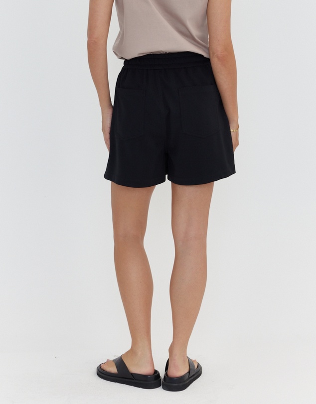 ALEXANDRA - Masti Shorts Black