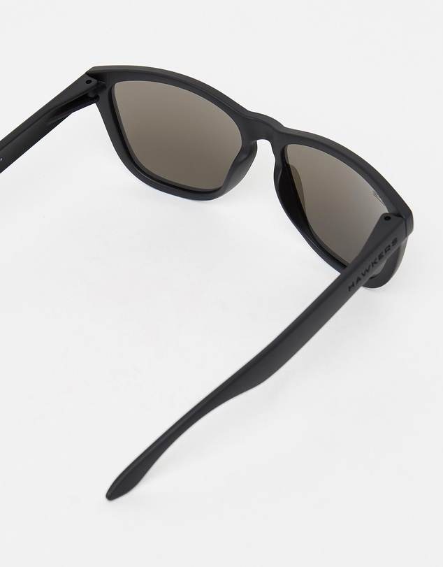 Hawkers Co - HAWKERS - Carbon Black Silver ONE Sunglasses for Men and Women UV400