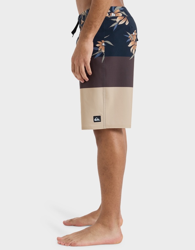 Quiksilver - Mens Surfsilk Straight 18
