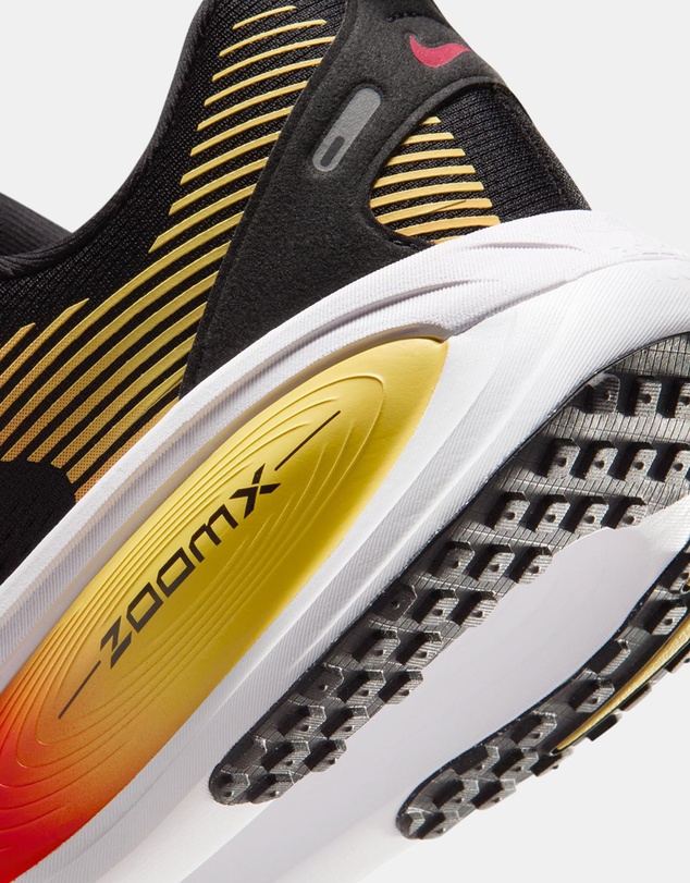 Nike - Nike Vomero 18 - Men's