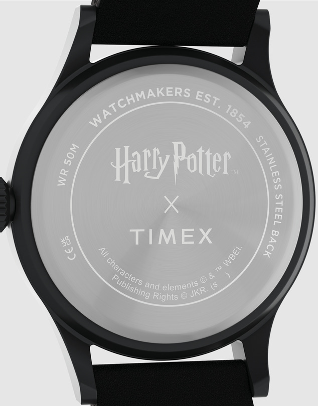 TIMEX - Harry Potter x Timex Bolt Expedition® Scout 40mm Black Strap Watch