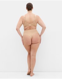 City Chic - Shapely T
