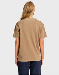 Academy Brand - Jimmy Boyfriend Tee