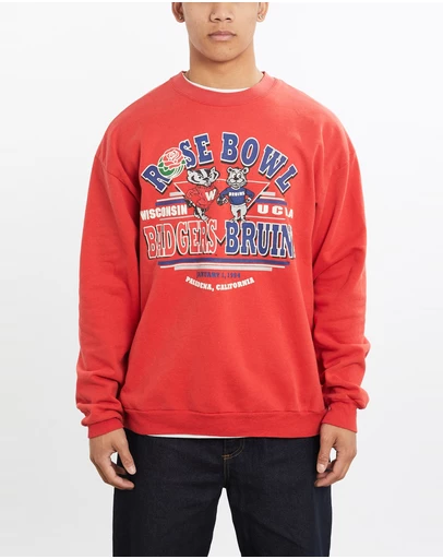 Vintage by The Real Deal - Pre Loved - Vintage 1994 NCAA Badgers vs Bruins Rose Bowl Sweatshirt