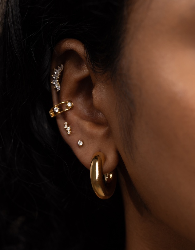 Wanderlust + Co - Hailey Petite Hoop 11mm Earrings