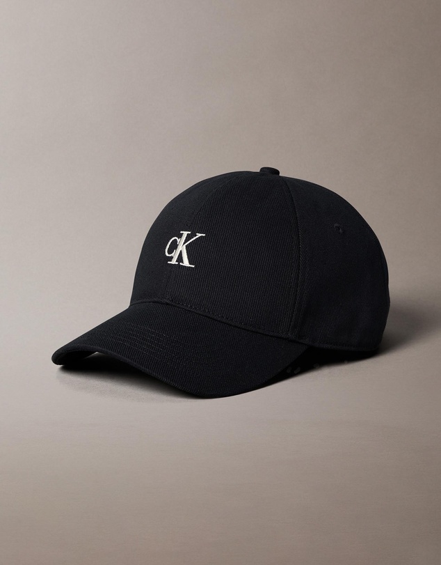 Calvin Klein - MONOGRAM EMBROIDERY BASEBALL CAP