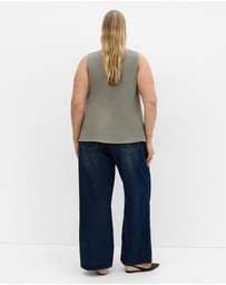 City Chic - Kehlani Sleeveless Top