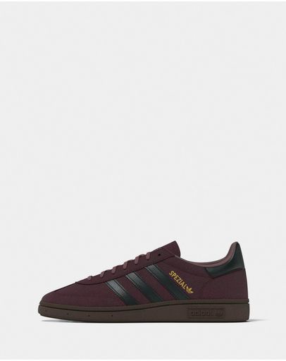 Maroon, Core Black & Gum