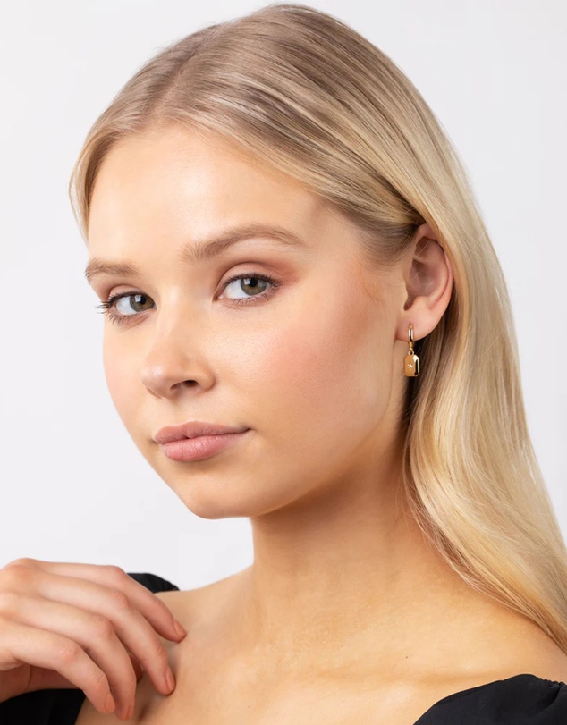 Lovisa - Gold Plated Diamante Rectangle Drop Earrings