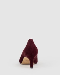 Edward Meller - COSETTE55 Choked Up Pump