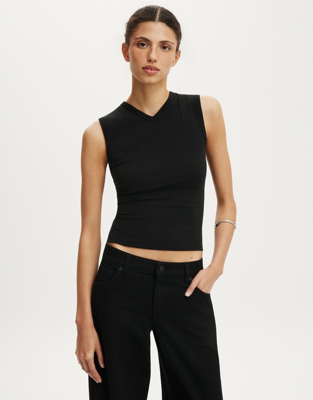 Cotton On - 90s V Neck Tank