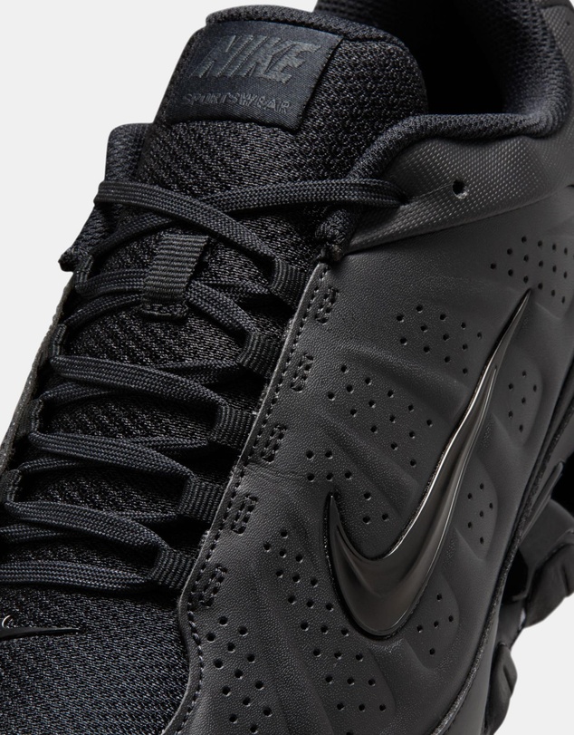 Nike - Reax 8 NSW SL - Men's