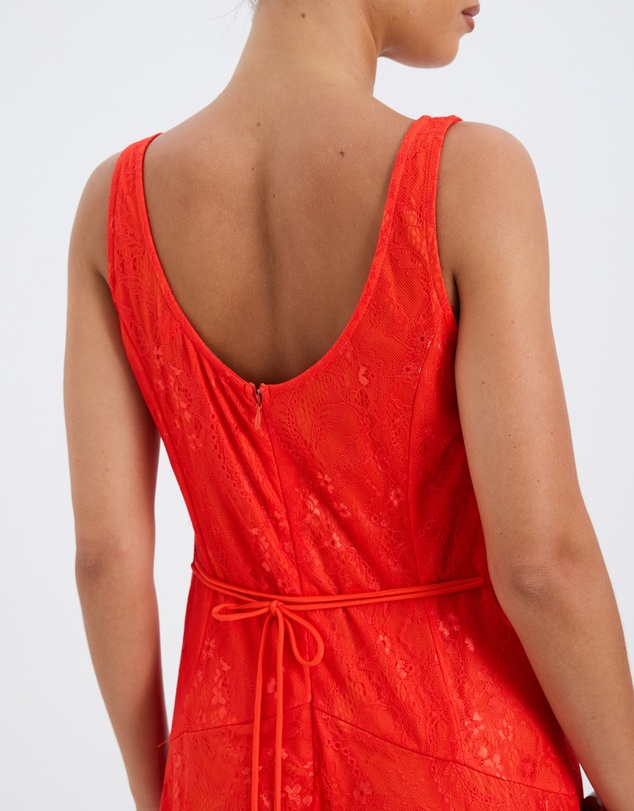 Calli - Penny Lace Midi Dress