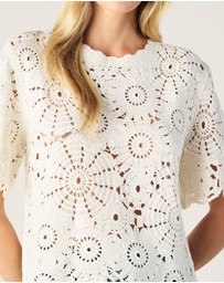 MOS The Label - Anouk Crochet Top