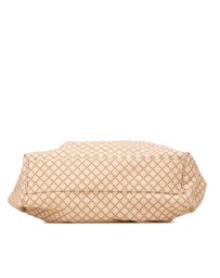 Pre-Loved by Azura Reborn - Pre-Loved gucci Elegant Quilted Pattern Handbag with Round Handles for Women