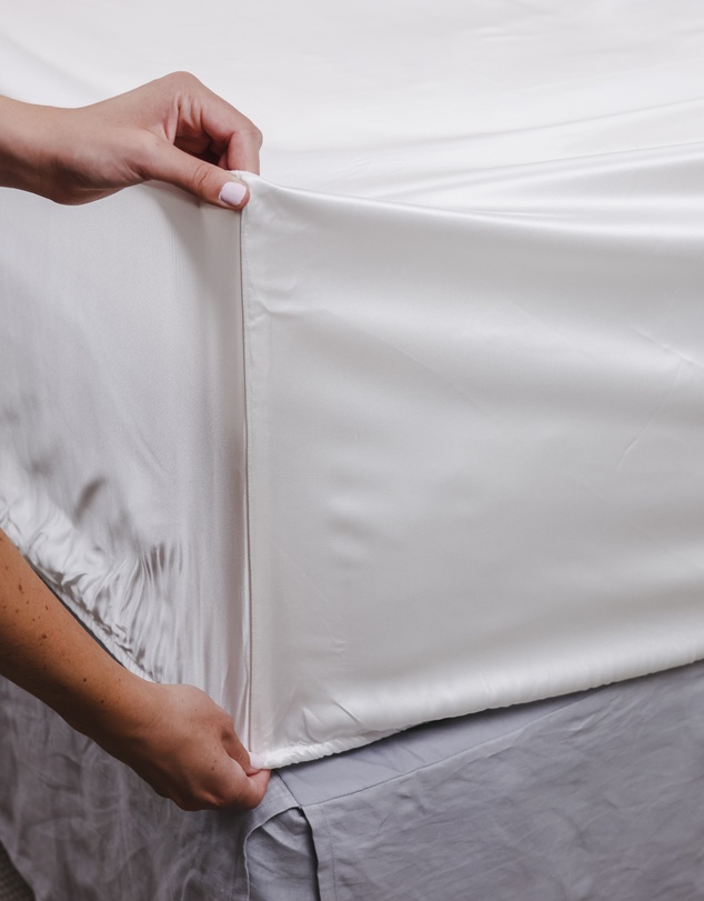 SILK MAGNOLIA - Pure Silk Sheet Set