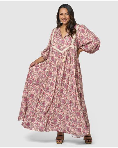 Violet Paisley