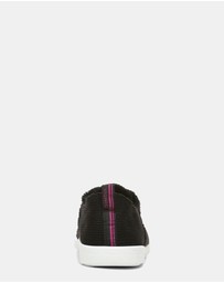 Vionic - Pismo Casual Sneaker - Black Waffle Knit