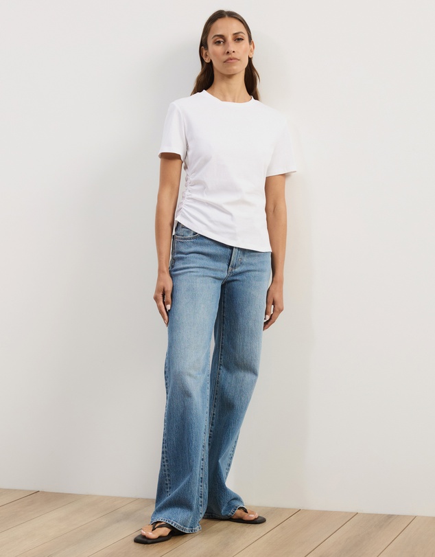 Atmos&Here - Emi Asymmetric Hem T-Shirt