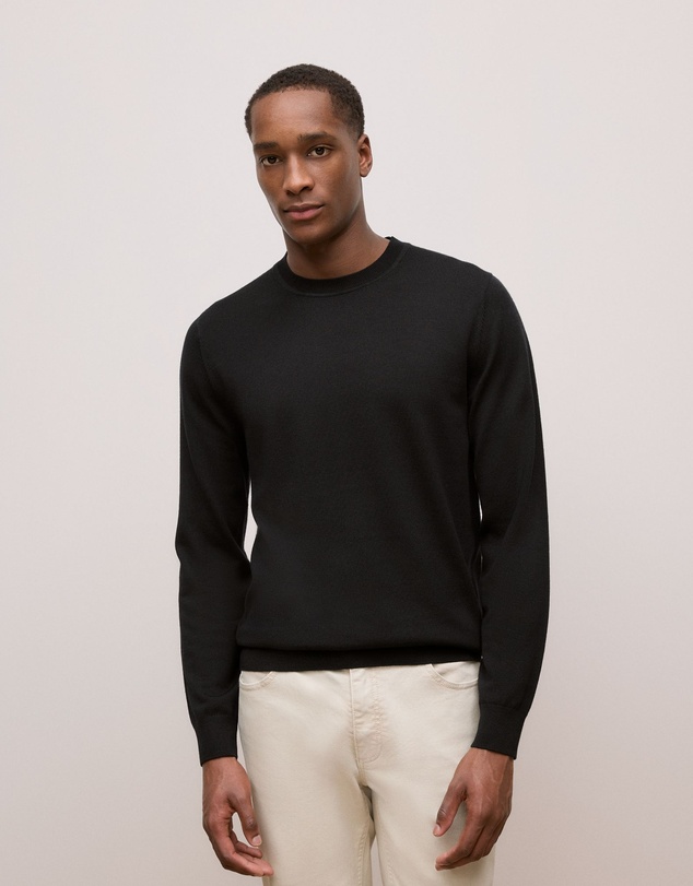 Trenery - Merino Classic Crew in Black