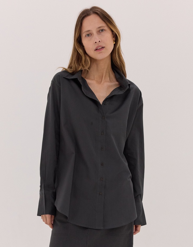 Cloth & Co. - The Split Back Shirt | Carbon