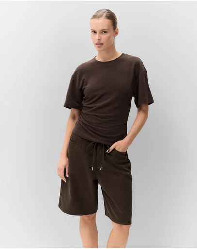 UNISON - Textured Tuck Detail Tee