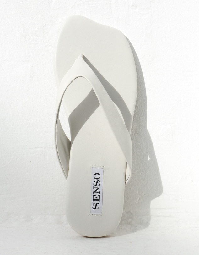 Senso - Eliana