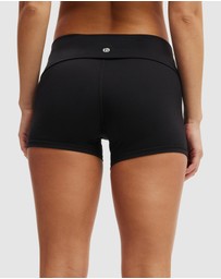 Cotton On Body Active - Ultra Soft Roll Over Shortie Shorts