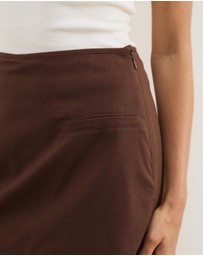 Atmos&Here - Cassidy Linen Blend Tailored Skort