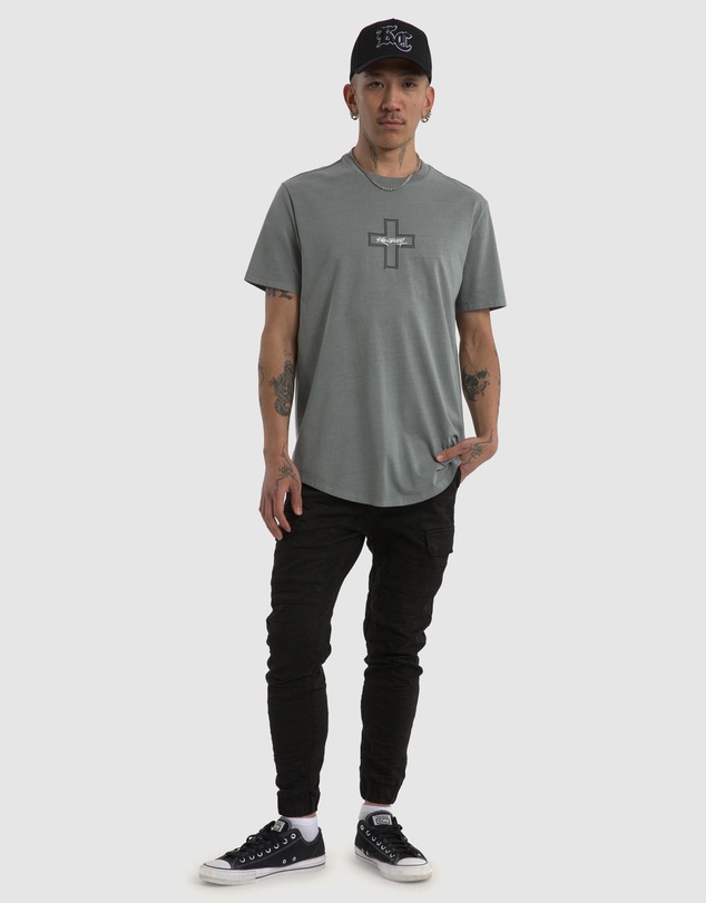 Kiss Chacey - Hollow Dual Curved Tee