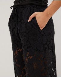 Dazie - Fearless Lace Pants
