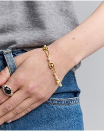 Karen Walker - Runaway Safety Pin & Pearls Bracelet