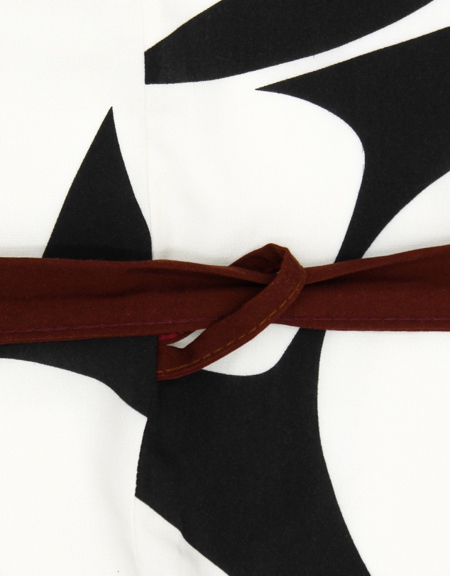 Morgan & Taylor - Primavera Beach Robe in Black