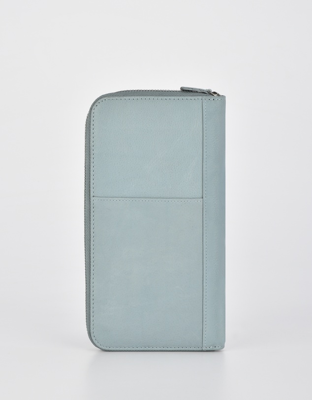 Cobb & Co - Dayna Leather Passport/Document RFID Wallet