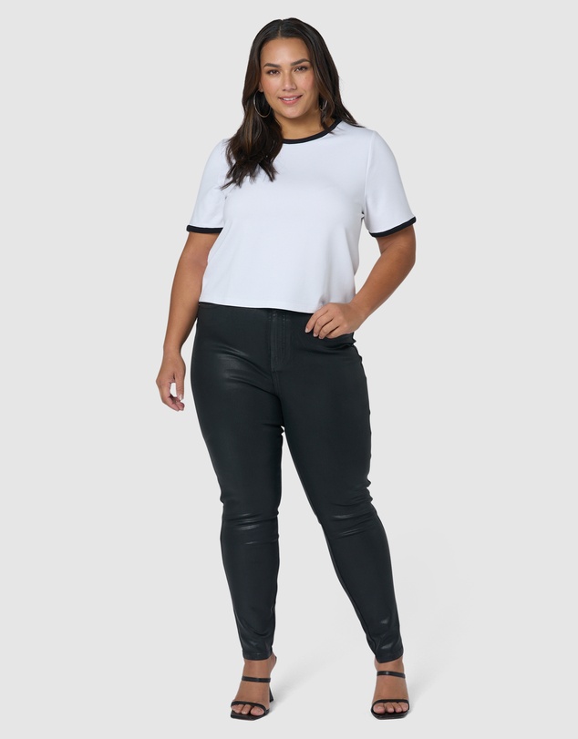 Sunday In The City - Luxe Contrast Tee