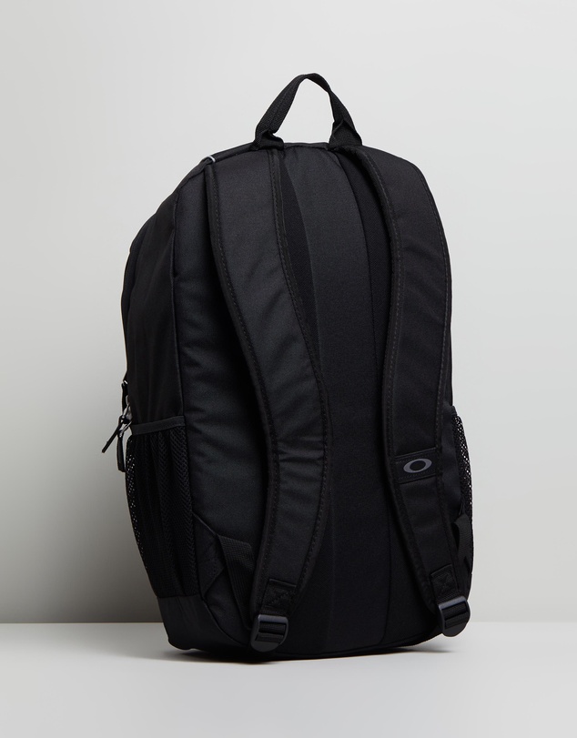 Oakley - Enduro 20L 3.0 Backpack