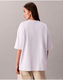 Calvin Klein Jeans - Script Logo Graphic Relaxed T-Shirt