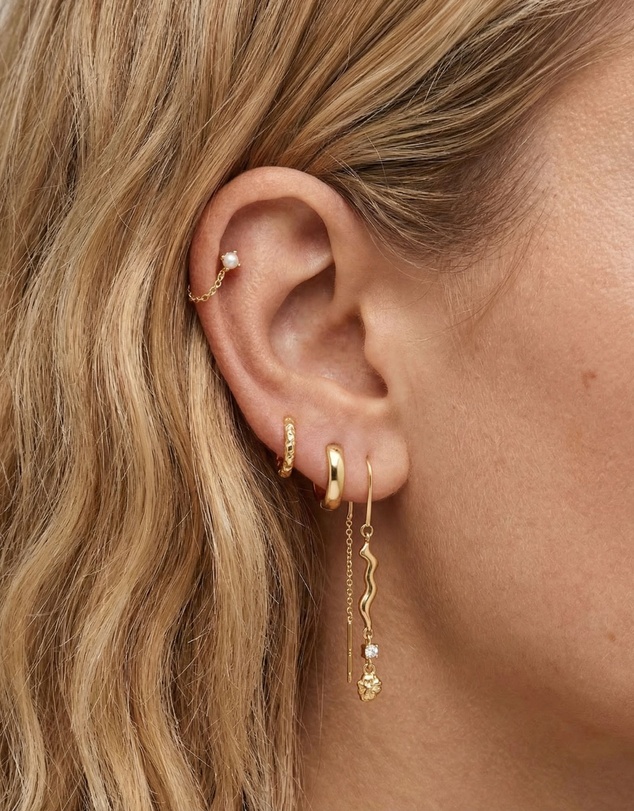 HOUSE OF SLANI - Assana Pearl Studs