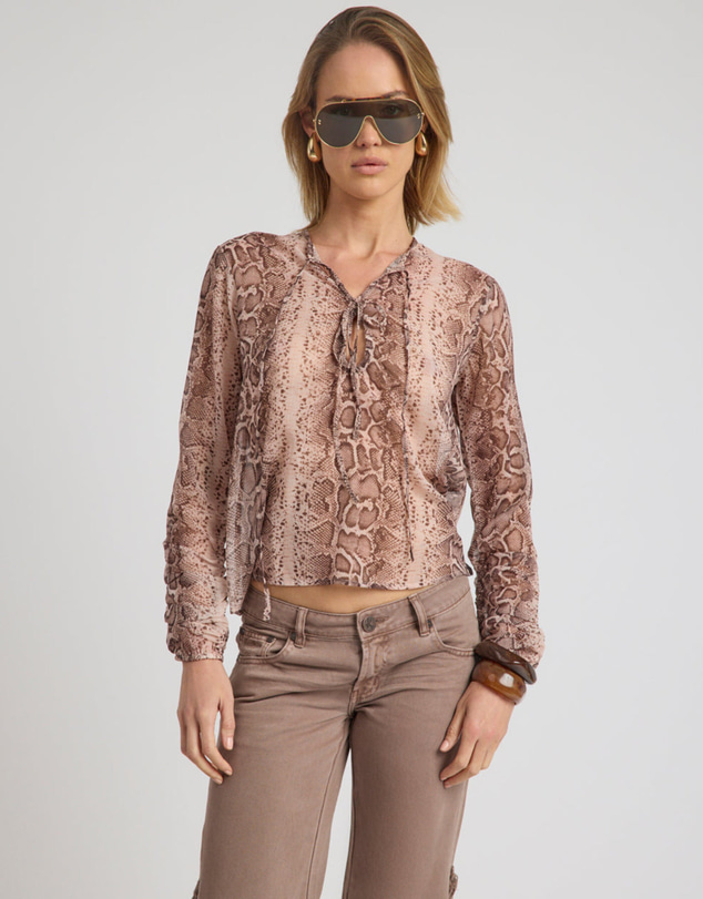 ONE TEASPOON - Brandy Sheer Chiffon Keyhole Long Sleeve Top - Cognac Snake
