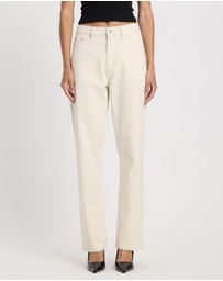 Minima Esenciales - High Rise Straight Leg Jeans
