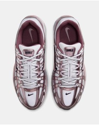 Nike - Nike P-6000 - Women's
