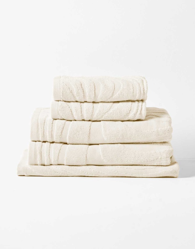 Aura Home - Wave Bath Towel Set