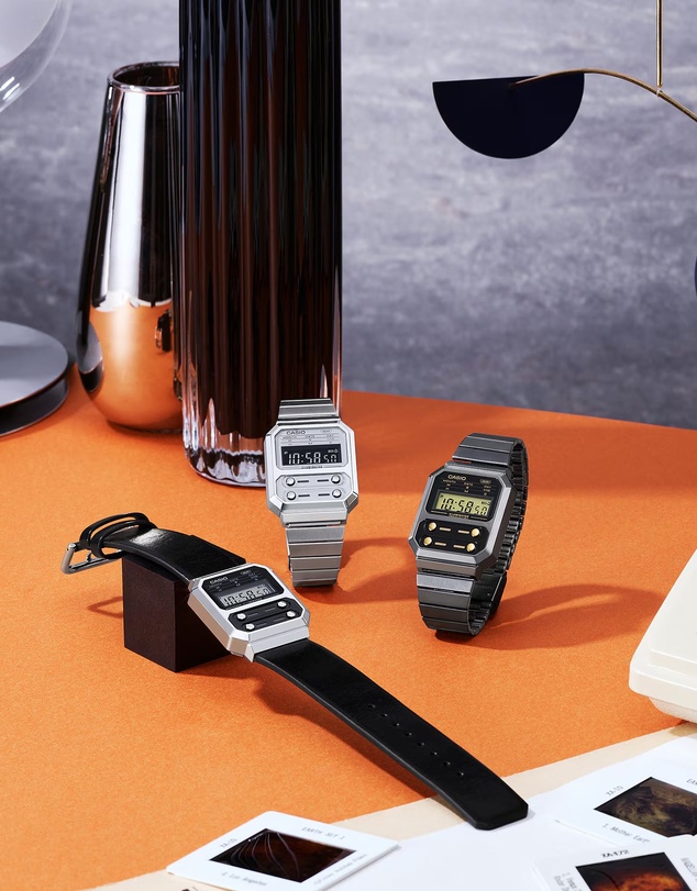 Casio - A100WE-7B