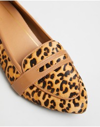 Vionic - Savannah Flat - Tan Leopard
