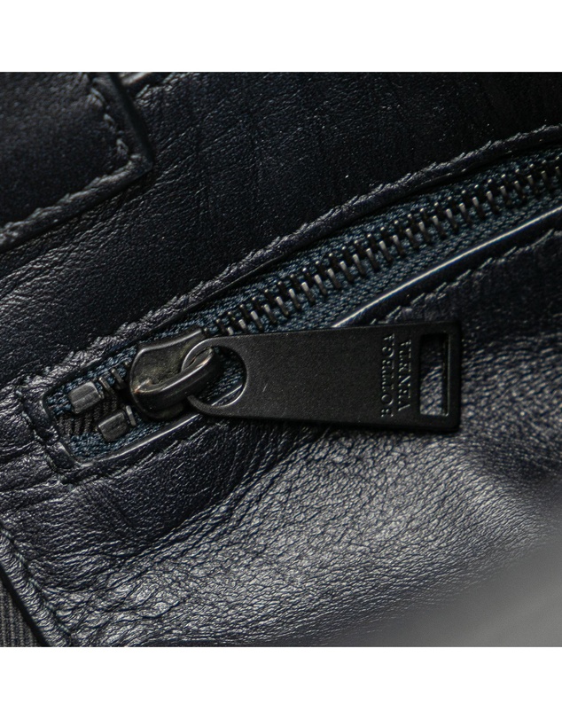 Pre-Loved by Azura Reborn - Pre-Loved Nappa Intrecciato Messenger Bag
