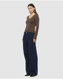 JACANDMOOKI - Harlow Henley