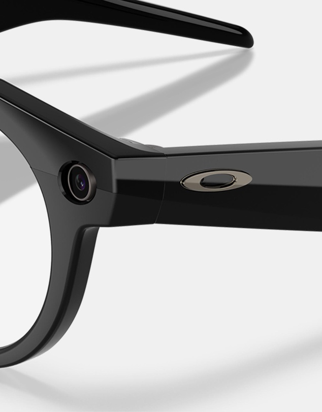 Oakley - Oakley x Meta HSTN AI Transition Glasses