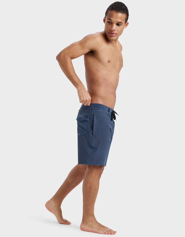 Quiksilver - Mens Surfsilk 18