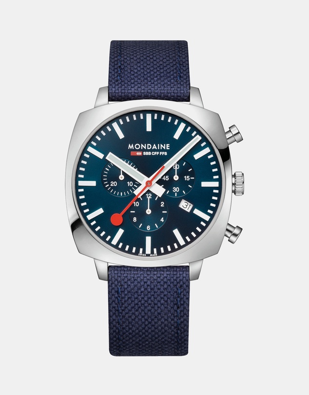 Mondaine - Official Swiss Railways Grand Cushion Deep Ocean Blue Watch Set